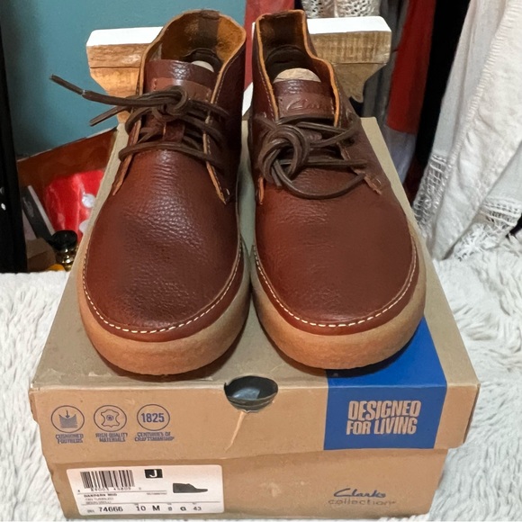 CLARKS: “Oakpark” Mid-Chukka In Timberland. NWT main image 13